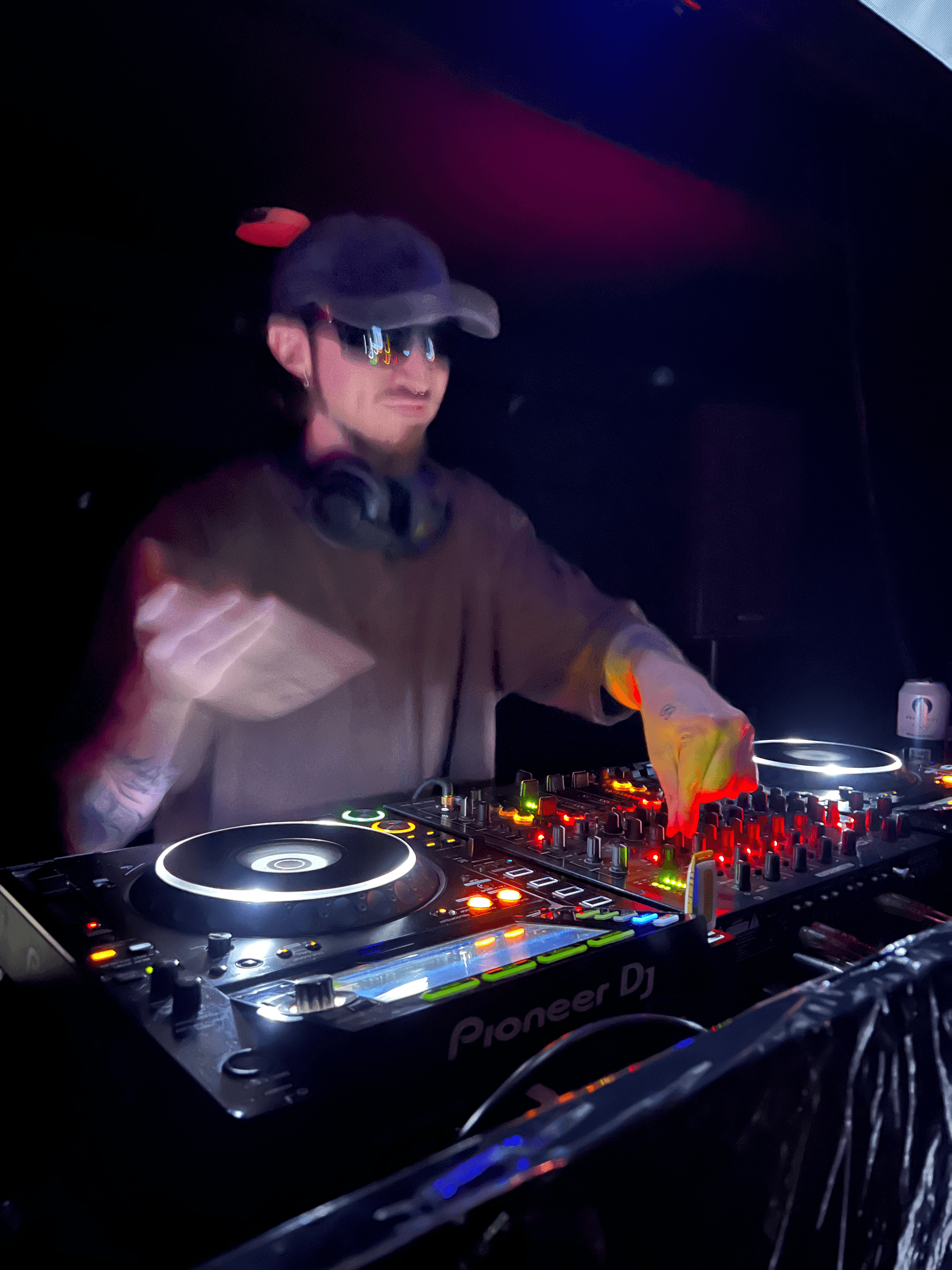 Tribal, Hypnotic and Groovy Techno